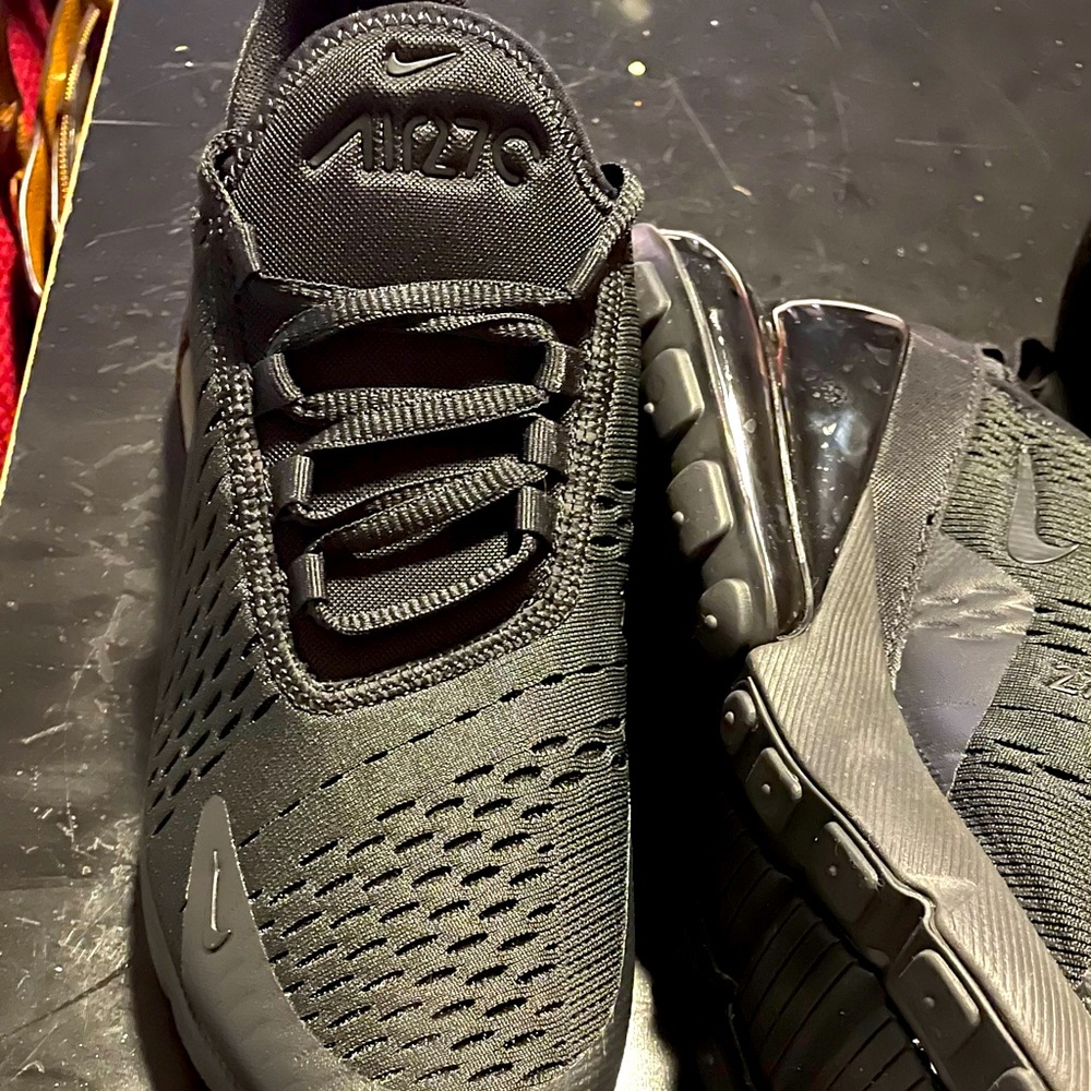 Nike 270 airmax (brand new)